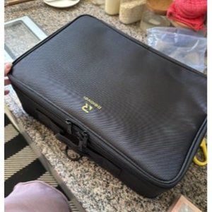 New Makeup Case Large Makeup Bag Professional Train Case 16.5 inches.